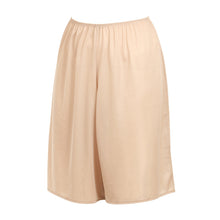 画像をギャラリービューアに読み込む, ぺチパンツ ミディアム丈 フレアパンツ 50cm丈 ひざ上丈 アツギ ペチコート ヌードメイク M・L (透け防止 吸汗速乾 帯電防止 スカート下 ATSUGI)