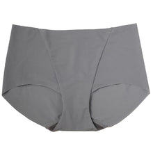 画像をギャラリービューアに読み込む, アツギ ショーツ レディース スポーツ用 スポーツショーツ ひびきにくい 無地 M~LL (スポーツインナー メッシュ ボクサー パンツ インナー 吸汗速乾) (在庫限り)