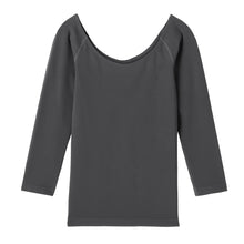 画像をギャラリービューアに読み込む, インナー レディース 七分袖 7分袖 長袖 ひびきにくい 肌着 深あき オフショルダー アツギ M L 婦人 黒 ベージュ 肌色 下着 アスティーグ ASTIGU