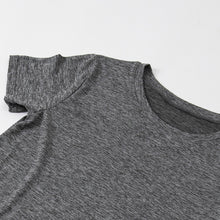 画像をギャラリービューアに読み込む, レディース Tシャツ 丸首 クルーネック インナー 夏 吸水速乾 ムレない ストレッチ 伸縮性 汗冷え防止 サラサラ 下着 肌着 サラッとした着心地 遮熱 アウトドア スポーツウェア 汗で蒸れにくい 白 黒 グレー ピンク M L LL (在庫限り)