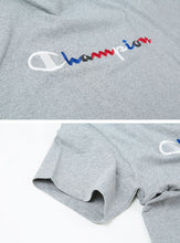 画像をギャラリービューアに読み込む, Champion 前身刺繍Tシャツ S~XL (チャンピオン 綿100% 半袖 クルーネック 丸首 ロゴ メンズ) (在庫限り)