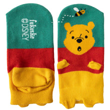画像をギャラリービューアに読み込む, ディズニー キッズ ソックス 靴下 13-19cm (子供 子ども スニーカーソックス くつ下 Disney トイストーリー プーさん モンスターズインク チップとデール カーズ スティッチ 福助) (在庫限り)