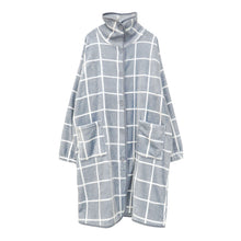 画像をギャラリービューアに読み込む, 着る毛布 ミディアム丈 ナイトガウン ルームウェア もこもこ 防寒 フリーサイズ (羽織 上着 パジャマ 部屋着 ふわふわ 起毛 暖かい 冷え対策 防寒着) (在庫限り)