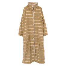 画像をギャラリービューアに読み込む, 着る毛布 ロング丈 フリーサイズ (ガウン 羽織 上着 パジャマ ルームウェア 部屋着 もこもこ ふわふわ 起毛 暖かい 冷え対策 防寒着) (在庫限り)