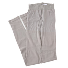 画像をギャラリービューアに読み込む, グンゼ レギンス レディース 10分丈 ずれない 50デニール M~LL スパッツ UVカット 紫外線 濡れにくい 撥水 ズレにくい 夏 夏用 通年 梅雨 黒 灰 ねずみ色 GUNZE M L LL