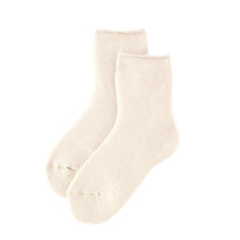 画像をギャラリービューアに読み込む, ウチコレ 裏起毛 ソックス レディース グンゼ 23-25cm 靴下 ルームソックス ショートソックス 防寒 冷え対策 もこもこ ふわふわ あったか あたたか 暖か 暖かい 室内 プレゼント ギフト クリスマス (在庫限り)