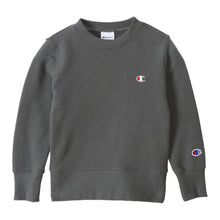 画像をギャラリービューアに読み込む, チャンピオン スウェット キッズ こども シャツ クルーネック 綿 ワンポイント シンプル 100cm~160cm (champion 100 110 120 130 140 150 160 丸首 ボーイズ ガールズ 子供 子ども) (在庫限り)
