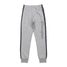 画像をギャラリービューアに読み込む, チャンピオン ロングパンツ キッズ 男の子 こども ジャージ スポーツ コットン ニット ロゴ ブランド 黒 ネイビー グレー 130cm~160cm champion 130 140 150 160 ボトムス ボーイズ 子供 子ども (在庫限り)