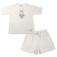 画像をギャラリービューアに読み込む, ミッフィー 夏 パジャマ レディース 半袖 大人 パイル生地 M L LL miffy 70th 70周年 ショートパンツ 短パン 部屋着 服 ルームウェア ホームウェア セットアップ 春 夏 可愛い おしゃれ 母の日 プレゼント ギフト