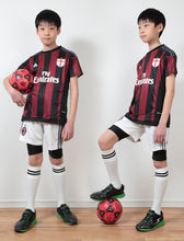 画像をギャラリービューアに読み込む, スパッツ 5分丈 スポーツ キッズ 100cm~160cm 子供 レギンス ひざ丈 スポーツインナー uvカット ジュニア 男の子 女の子 水陸両用