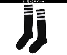 画像をギャラリービューアに読み込む, ラインソックス レディース ハイソックス ロングソックス 日本製 綿混 靴下 ライン入り アウトレット 22 23 24 25cm スポーツソックス スクールソックス カラーソックス 3本ライン 制服 コスプレ ダンス カジュアル スポーティー
