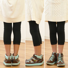 画像をギャラリービューアに読み込む, ガールズ 裾レースレギンス 7分丈 100cm~160cm 女の子 キッズ 子供 スパッツ 小学生 幼稚園 黒 ブラック ガールズスパッツ (在庫限り)