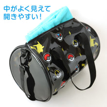 画像をギャラリービューアに読み込む, ポケットモンスター プールバッグ ポケモン ピカチュウ ニャオハ 約31×20.5×20.5cm スイムバッグ ドラムバッグ 子供 水泳 水着入れ スポーツ サブバッグ ロールボストン (在庫限り)