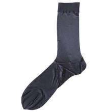 画像をギャラリービューアに読み込む, 靴下 ソックス メンズ 薄地 紳士 スーツ ビジネス ナイロンソックス シースルーソックス 25-27cm (クルー 日本製 メンズソックス ビジネスソックス 男性 上品 蒸れない)