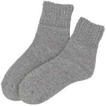 画像をギャラリービューアに読み込む, 裏起毛 靴下 メンズ あったか 厚手 ソックス 20-22cm~28-30cm クルー丈 大きいサイズ 男 厚地 暖かい 保温 クルーソックス 防寒 冷え性対策グッズ 足 お休みソックス パイル アウトドア 屋内 屋外 紺 灰 茶