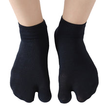 画像をギャラリービューアに読み込む, 足袋靴下 足袋ソックス 靴下 足袋型 ソックス スニーカーソックス メンズ 大きいサイズ レディース 薄手 綿 22-24cm~28-30cm スニーカー丈 白 黒 グレー 男性 外反母趾 運動 ウォーキング ランニング