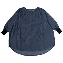 画像をギャラリービューアに読み込む, スモック 大人 かぶるだけ デニム 割烹着 エプロン 長袖 シンプル 無地 ストライプ 綿混 82cm スモック ワンピース ポケットあり 女性用 婦人用 家庭菜園 炊事 水屋 料理 キッチン用品 家事 母の日 お母さん 丈夫 キッチン (在庫限り)