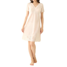 画像をギャラリービューアに読み込む, 3分袖 切替スリップ 半袖 90cm丈 レディース 綿100 ランジェリー M~LL ワンピース インナー ロング 長い丈 日本製 綿100% 浴衣 下着 M L LL シュミーズ シミーズ (在庫限り)