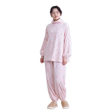 画像をギャラリービューアに読み込む, レディース パジャマ ルームウェア 上下セット 暖かい 冬 無地 毛布みたい M-L 冬 長袖 上下セット 婦人 女性  暖かい あたたかい あったかい フランネル 花柄
