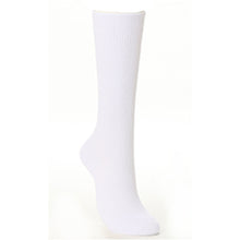 画像をギャラリービューアに読み込む, スクールソックス 無地 ハイソックス 32cm丈 3足組 22-24cm・24-26cm (白 紺 靴下 レディース 黒 ソックス 女子 スクール 通学 中学生 高校生) (在庫限り)
