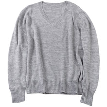 画像をギャラリービューアに読み込む, スクールセーター 女子 高校生 制服 ニット セーター 学生 Vネック S～3L 洗える 中学生 ウール 学校 無地 黒 紺 ベージュ 大きいサイズ 冬 秋 レディース スクール 女子高生 長袖 M L LL 3L
