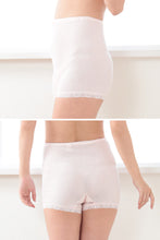 画像をギャラリービューアに読み込む, レディース コットン ショーツ 3分丈 3色組 M～LL (深ばき 下着 綿 3枚 セット 日本製 丈長 インナー 伸びる おなか すっぽり 楽 M L LL)
