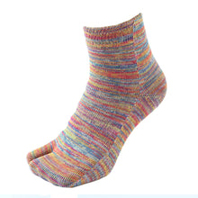 画像をギャラリービューアに読み込む, 足袋ソックス レディース 靴下 ショートソックス 22-24cm・24-26cm 足袋 くつ下 女性 可愛い おしゃれ カラー 色 抗菌防臭 吸汗 丈夫 日本製 (在庫限り)
