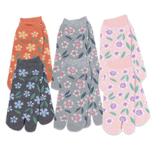 画像をギャラリービューアに読み込む, 【 お得 】 レディース足袋ソックス スニーカー丈 メッシュ 6足組 23-24cm (レディース スニーカー丈 綿混 足袋 タビ 足袋靴下 足袋型靴下 くつ下 くつした 日本製) (在庫限り)
