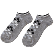 画像をギャラリービューアに読み込む, 靴下 メンズ スニーカーソックス 抗菌防臭 日本製 26 26.5 27 27.5 28 (男性 男子 男の子 紳士 くるぶし 綿混  大きいサイズ ビックサイズ 迷彩 チェック) (在庫限り)
